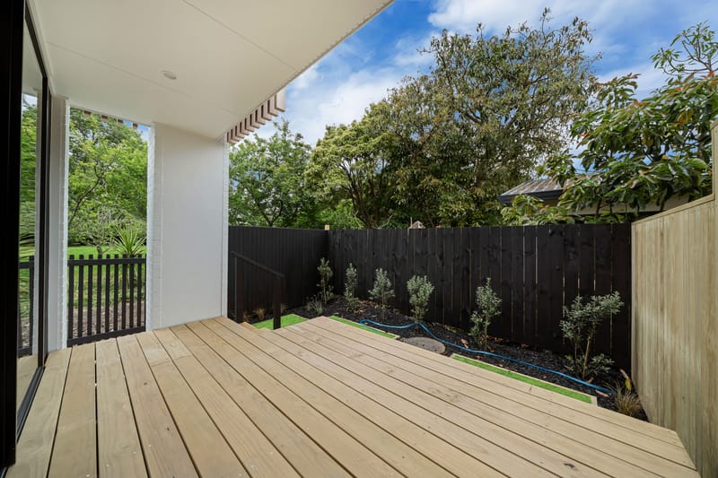 Brand New 2 bed 2 bath end unit + parking