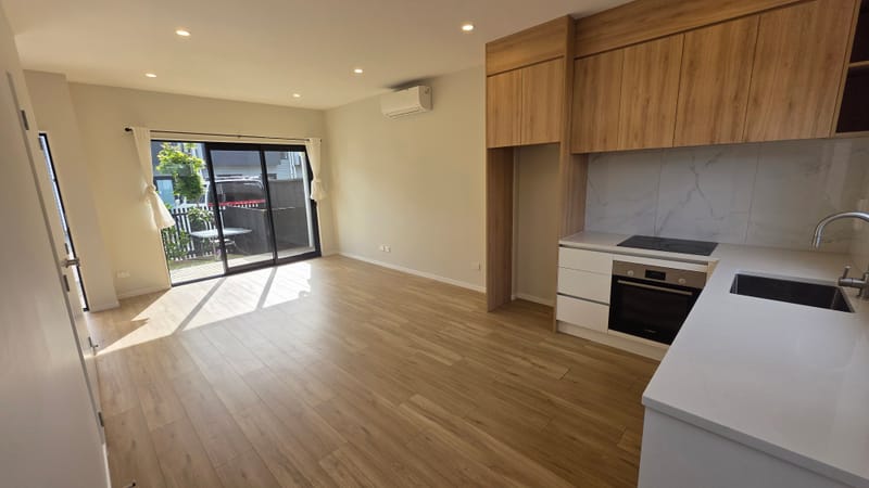 Move-In Ready! 2024, 2 bed 1 bath