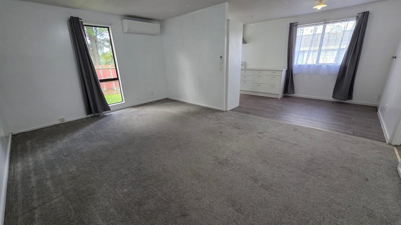 Large 3 bed family home garage and 3 parks