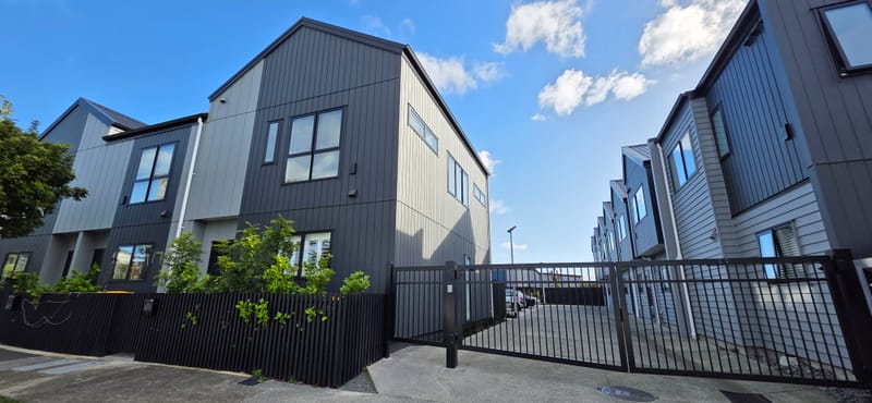 3-Bed, 2-Bath with Private Outdoor Area
