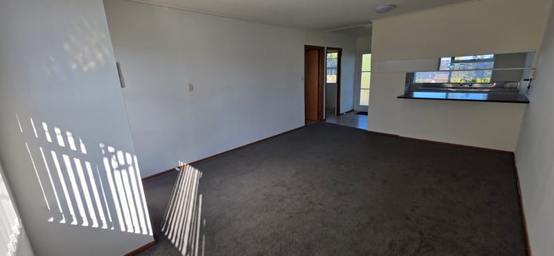 1 bed 1 bath with parking water and lawns