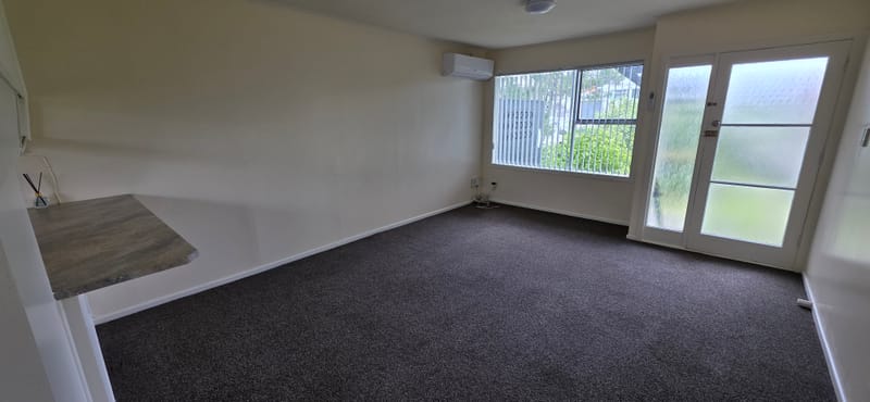 1 bed 1 bath with parking water and lawns