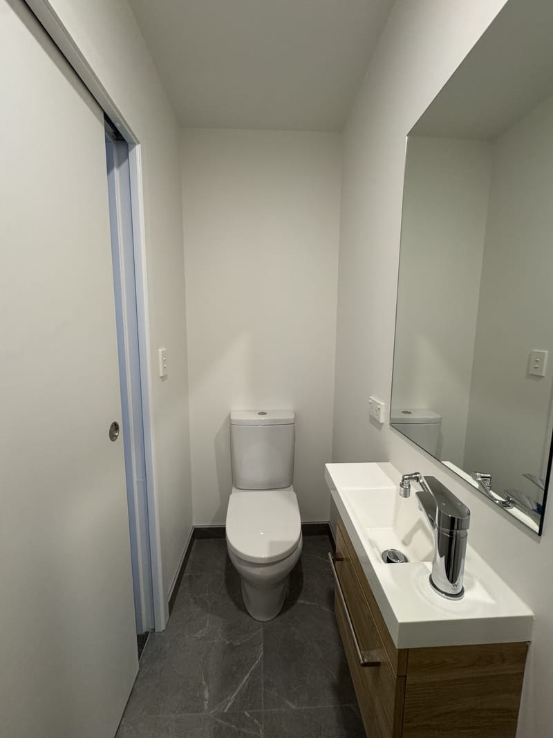 Semi-Furnished 2 bed 2 bath ensuite with parking