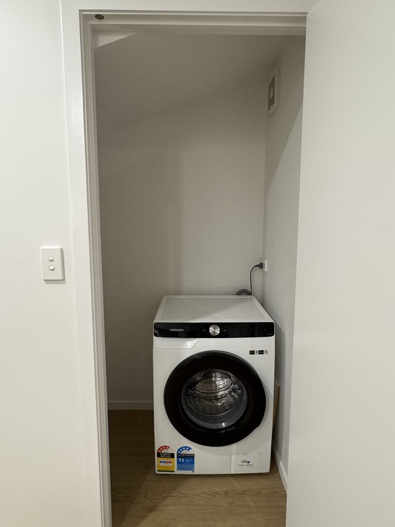 Semi-Furnished 2 bed 2 bath ensuite with parking