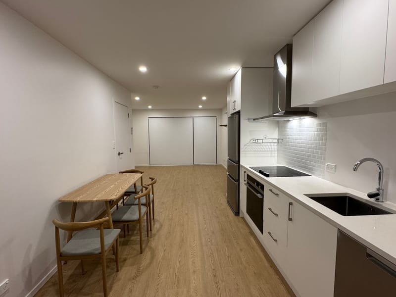 Semi-Furnished 2 bed 2 bath ensuite with parking