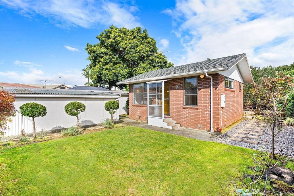 2/56 Te Koa Road, Panmure