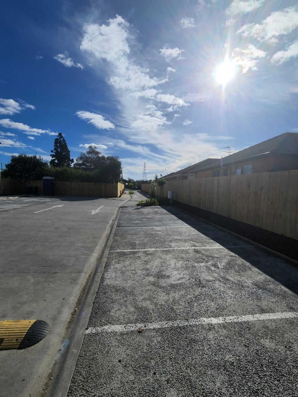 23/35 Convoy Lane, Otahuhu, NZ 1062 - Modern 2 bed 2 bath ensuite with parking