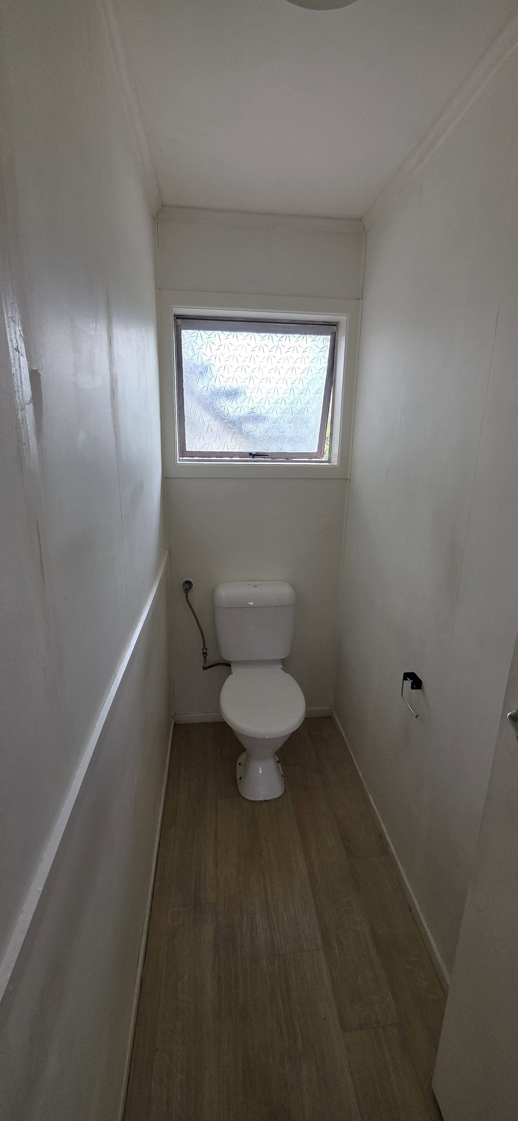 3 bed 1 bath with parking water and lawns