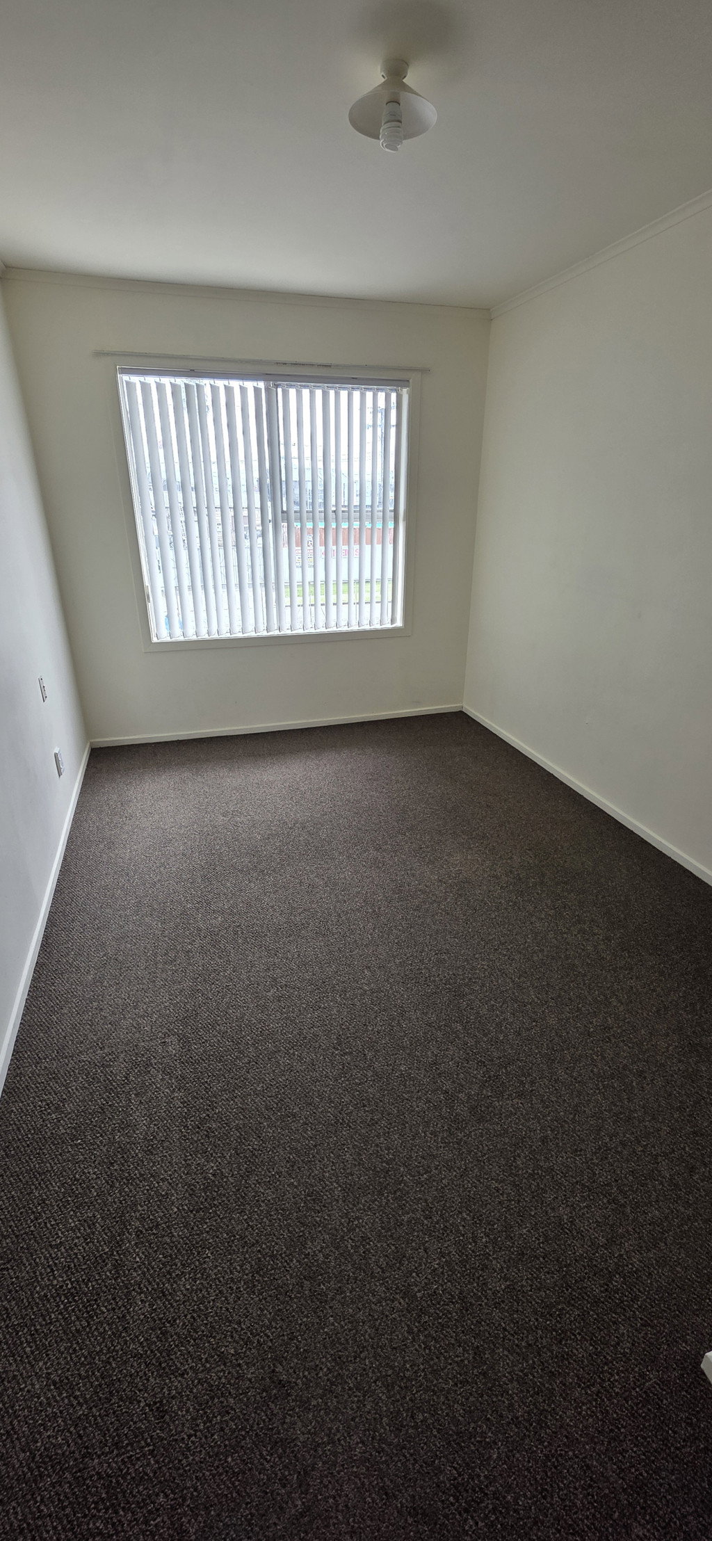 3 bed 1 bath with parking water and lawns