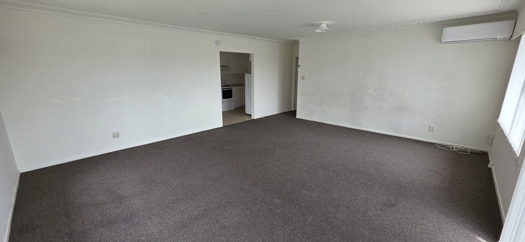 3 bed 1 bath with parking water and lawns