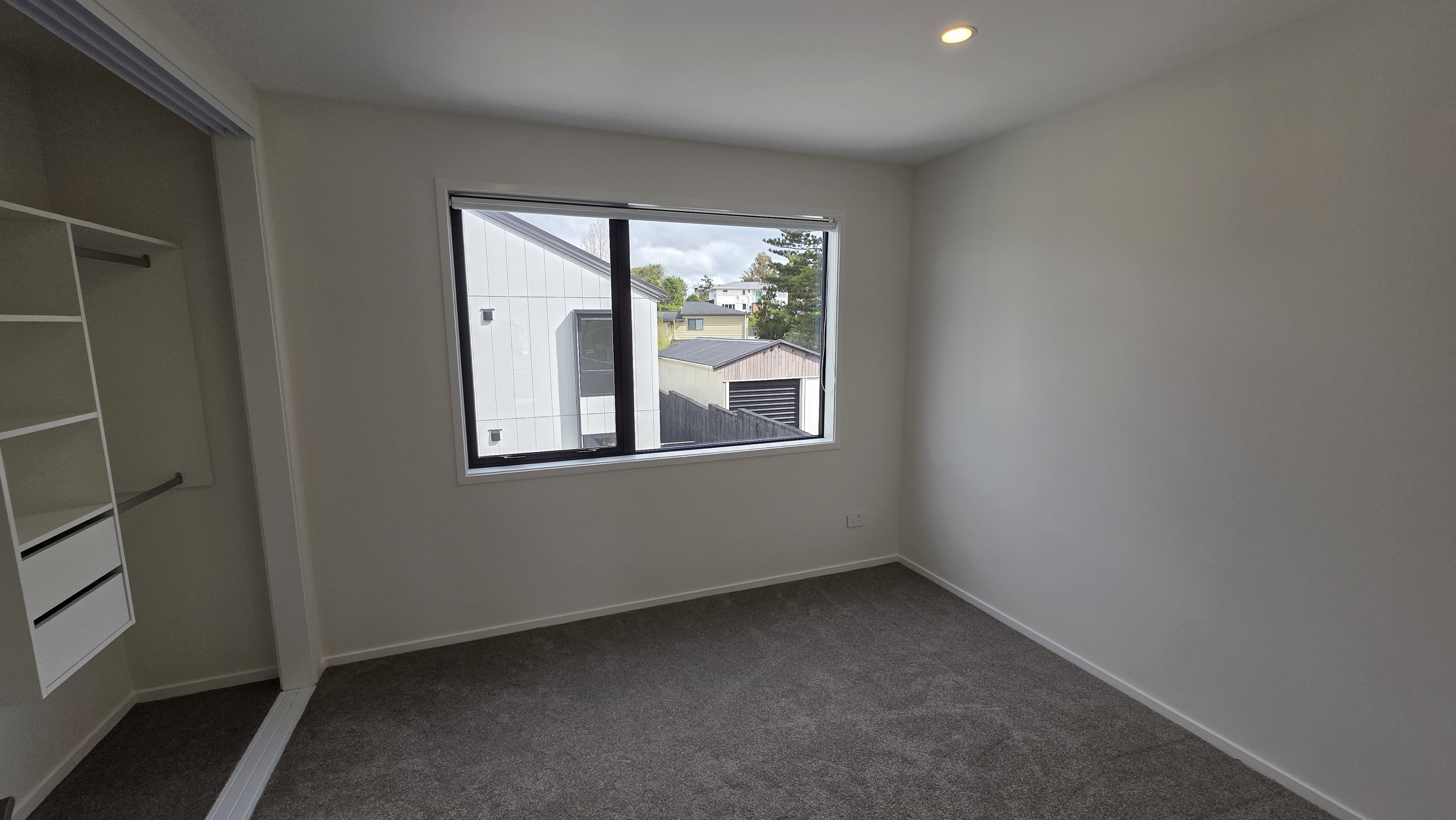 Brand new 2 bed plus study 1.5 bath