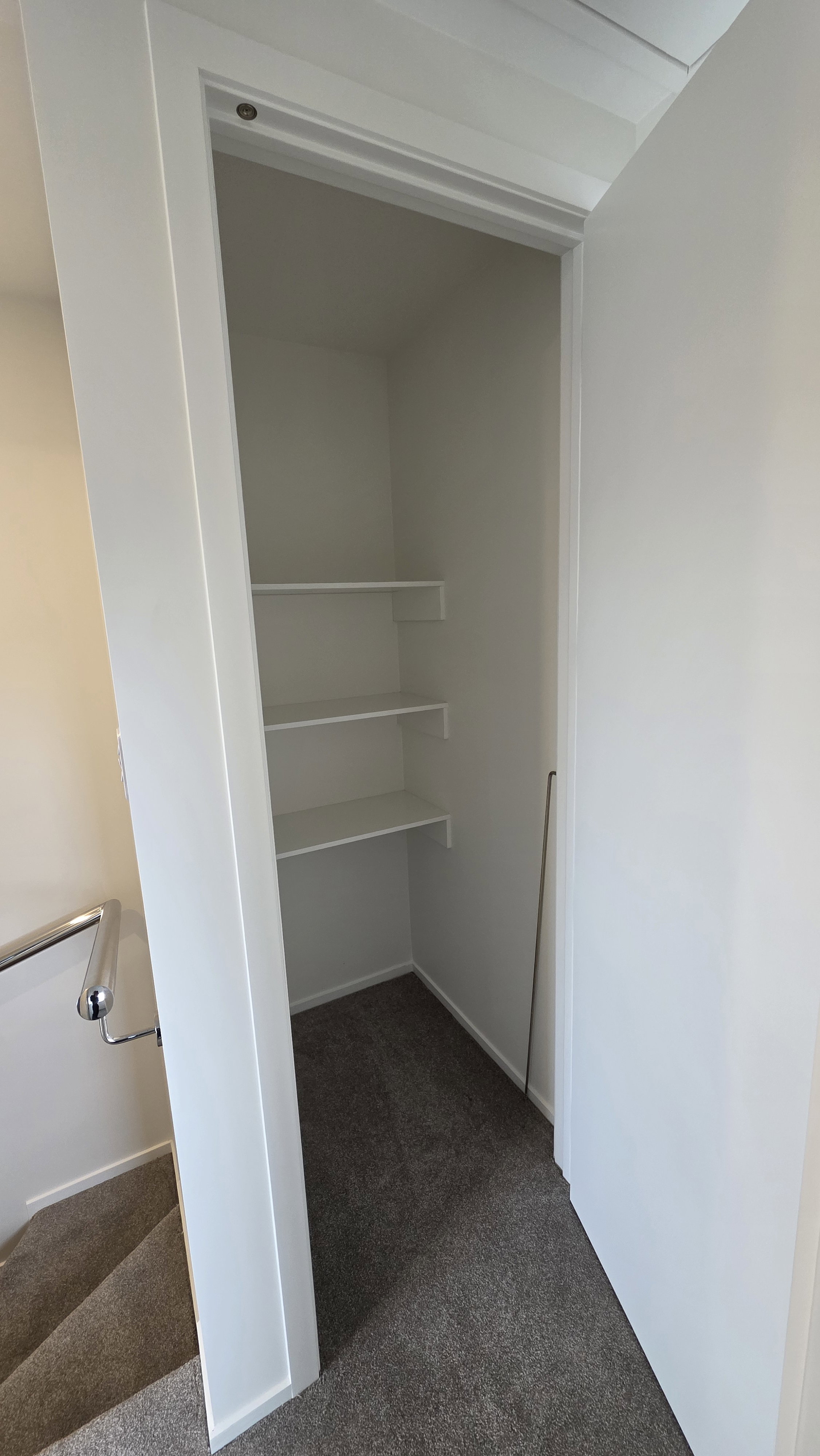 Brand new 2 bed plus study 1.5 bath