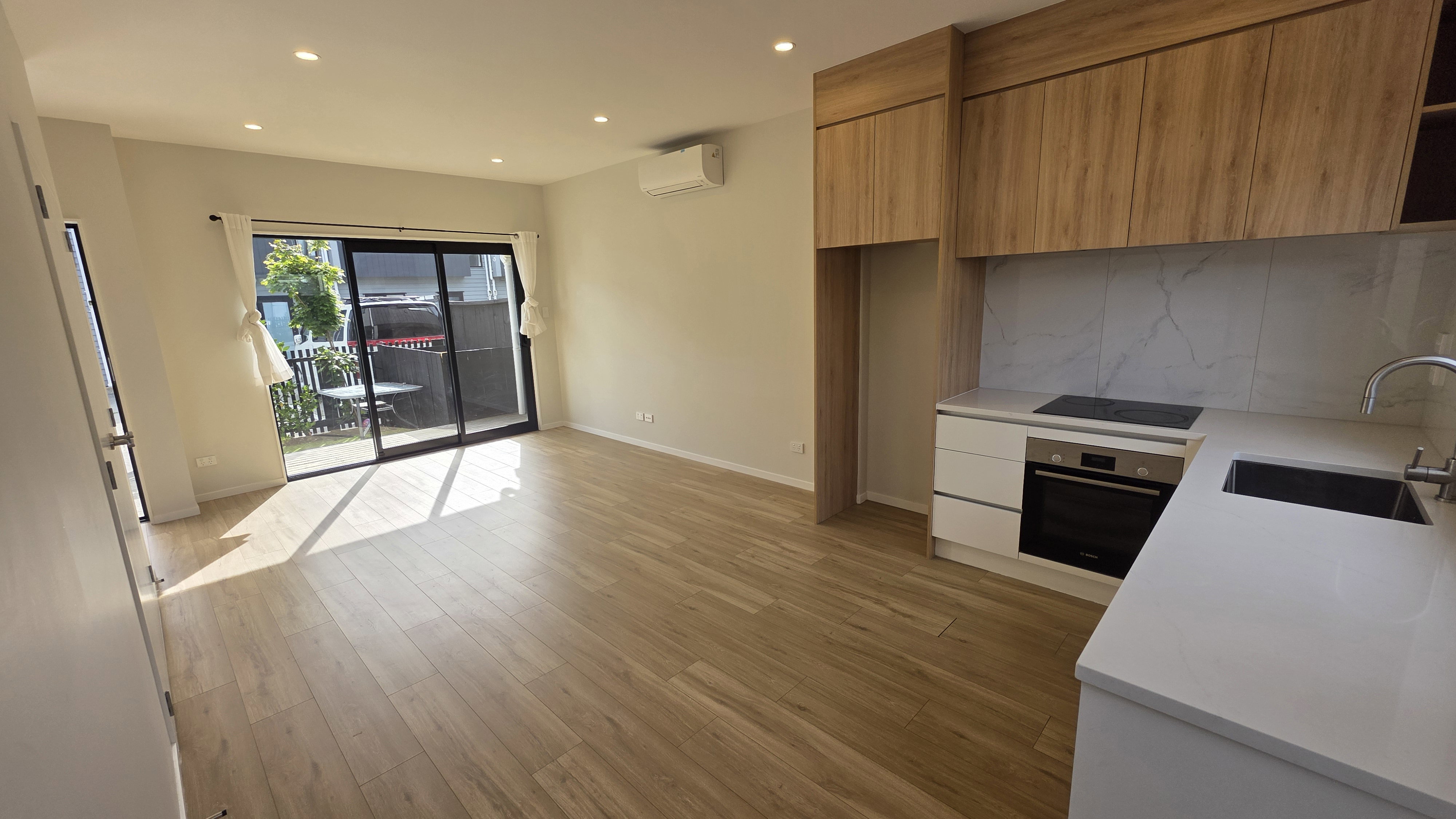 Move-In Ready! 2024, 2 bed 1 bath