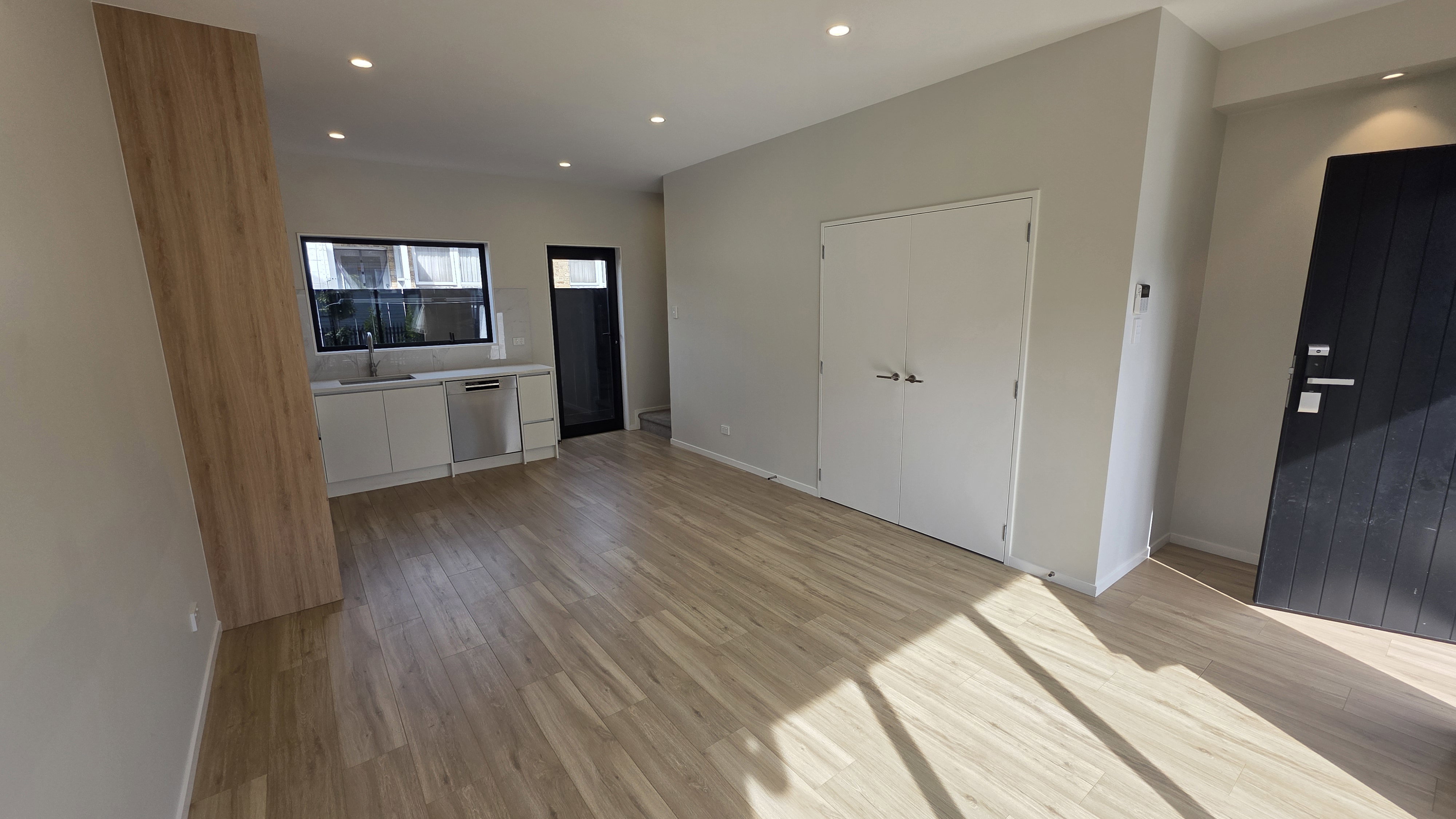Move-In Ready! 2024, 2 bed 1 bath