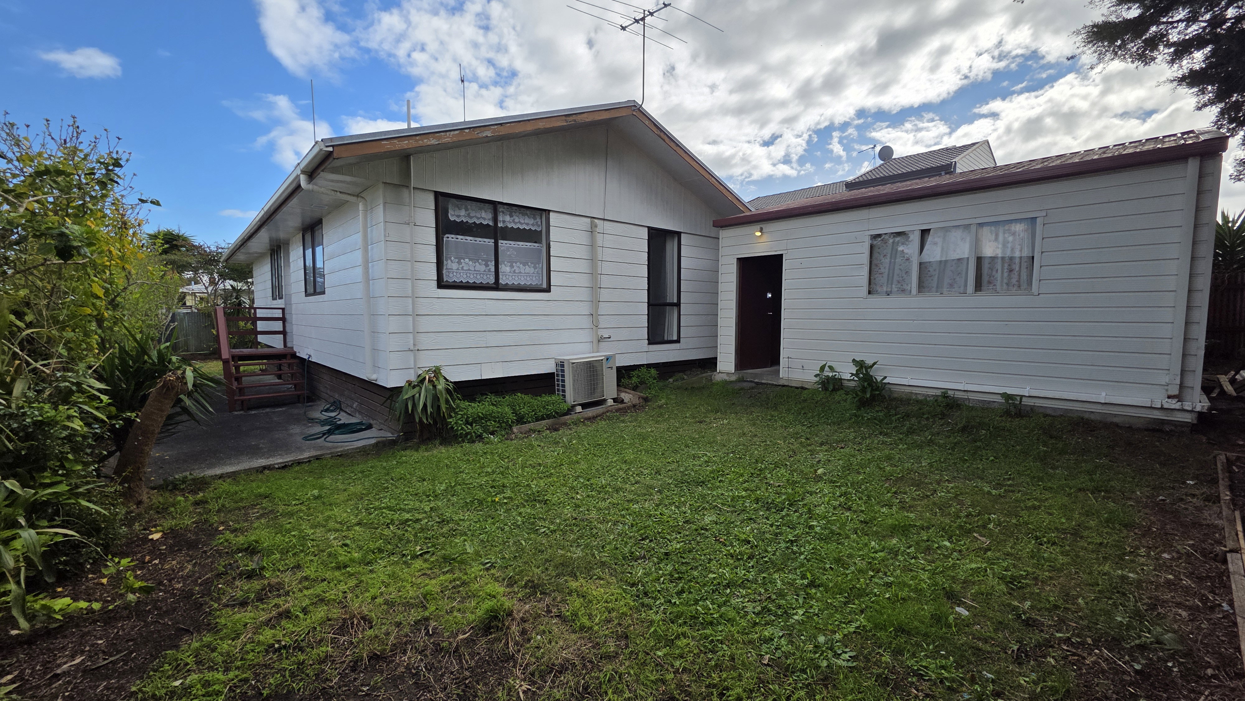 Large 3 bed family home garage and 3 parks