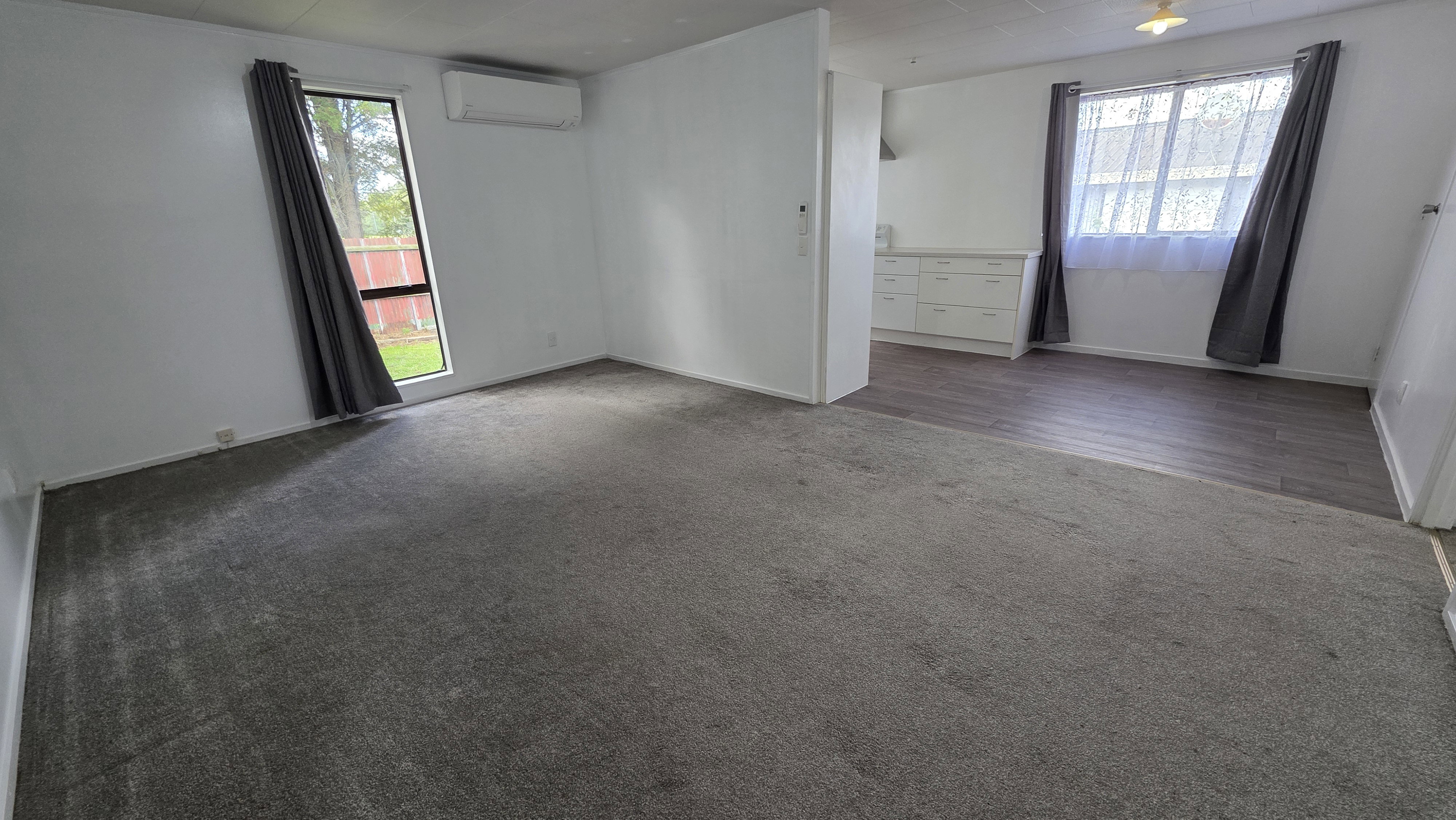 Large 3 bed family home garage and 3 parks