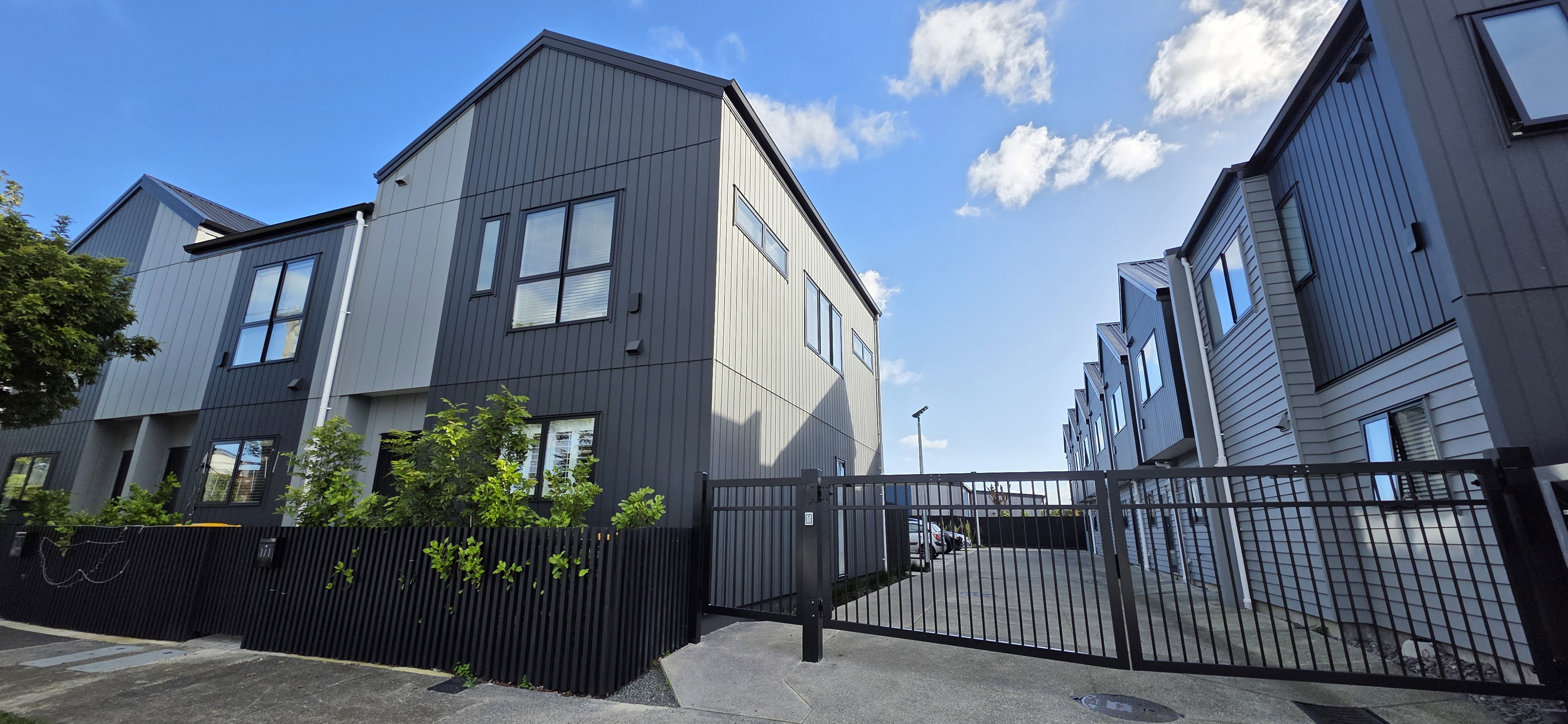3-Bed, 2-Bath with Private Outdoor Area