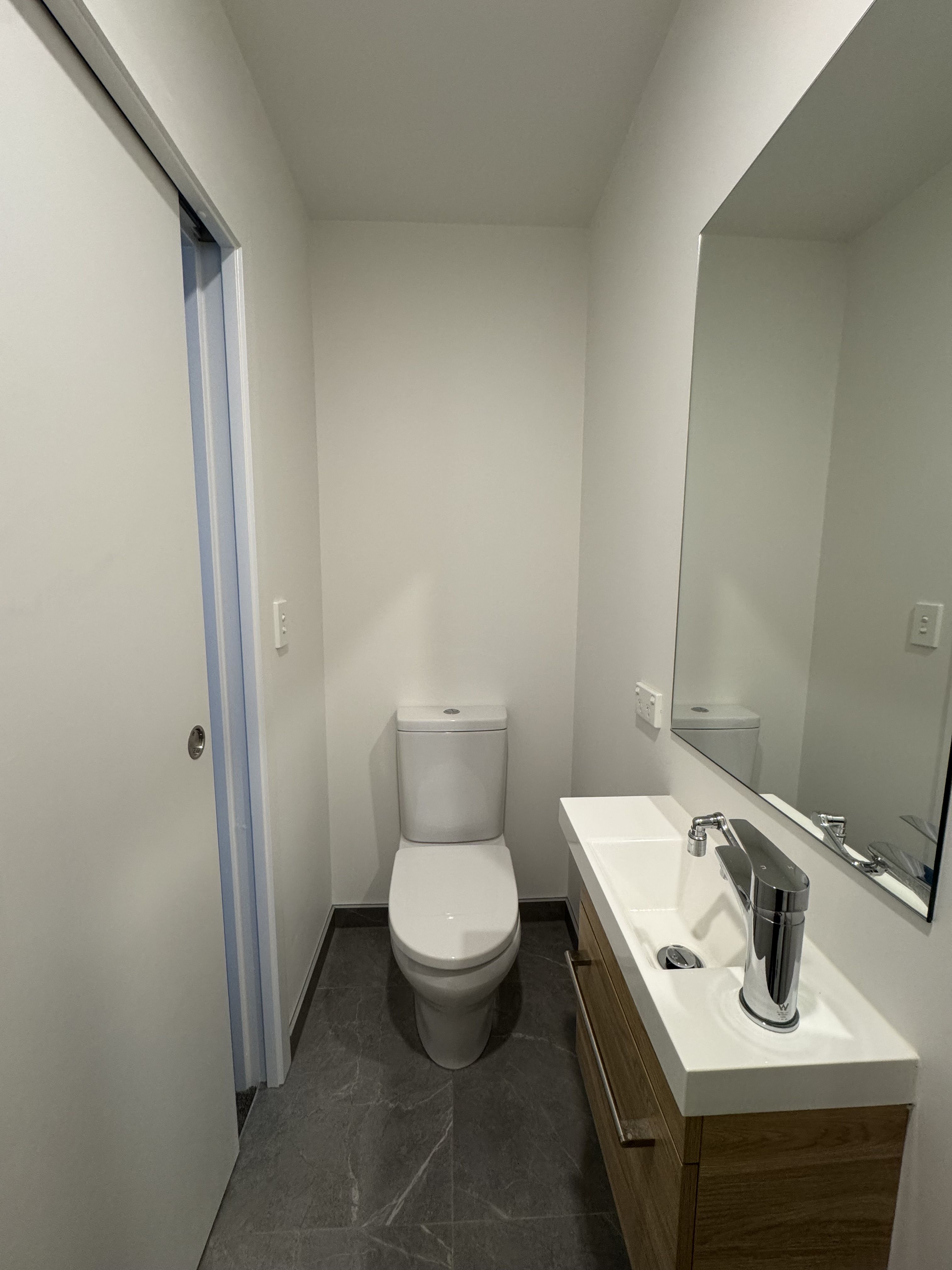 Semi-Furnished 2 bed 2 bath ensuite with parking