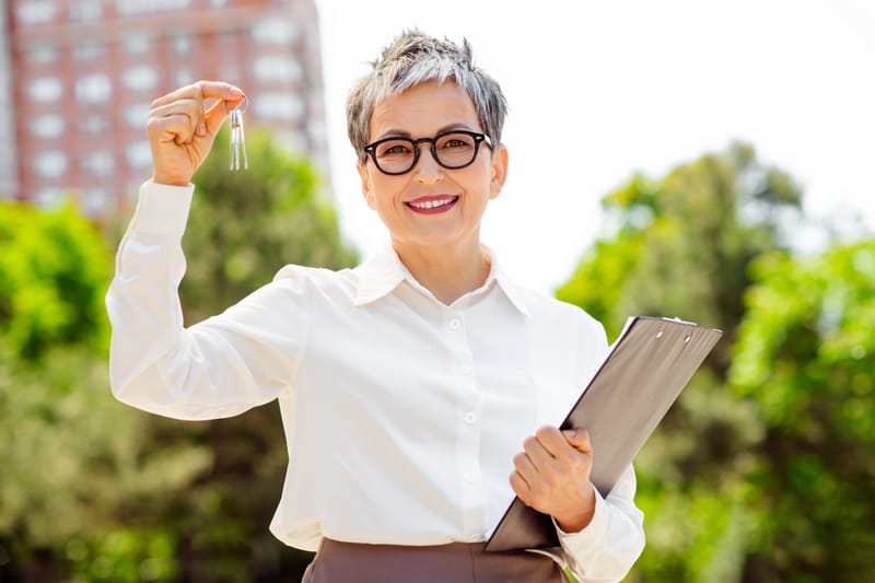 Why Start From Scratch? How to Buy an Existing Business in the UK