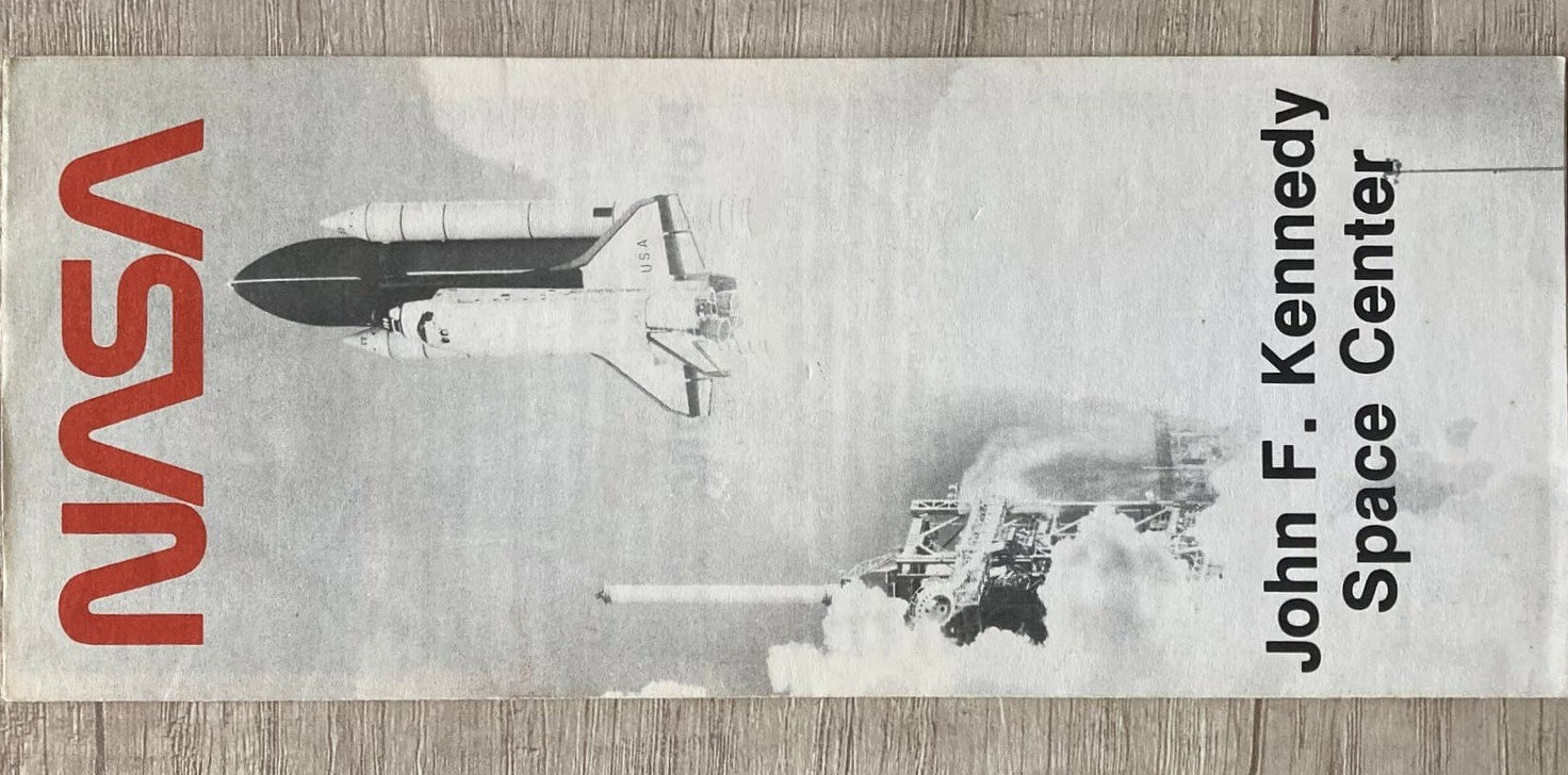 Folleto del Centro Espacial Kennedy