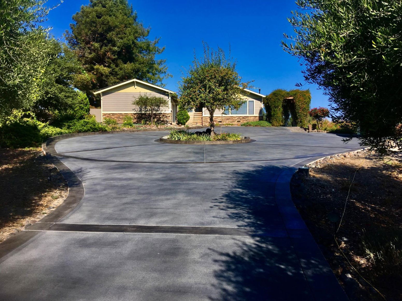 Concrete contractor for driveways, Santa Rosa, Sonoma County, CA