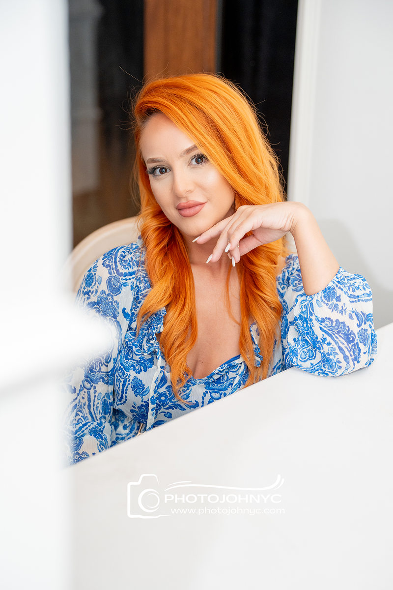 Bianca Braun Cântăreață Solistă Populara