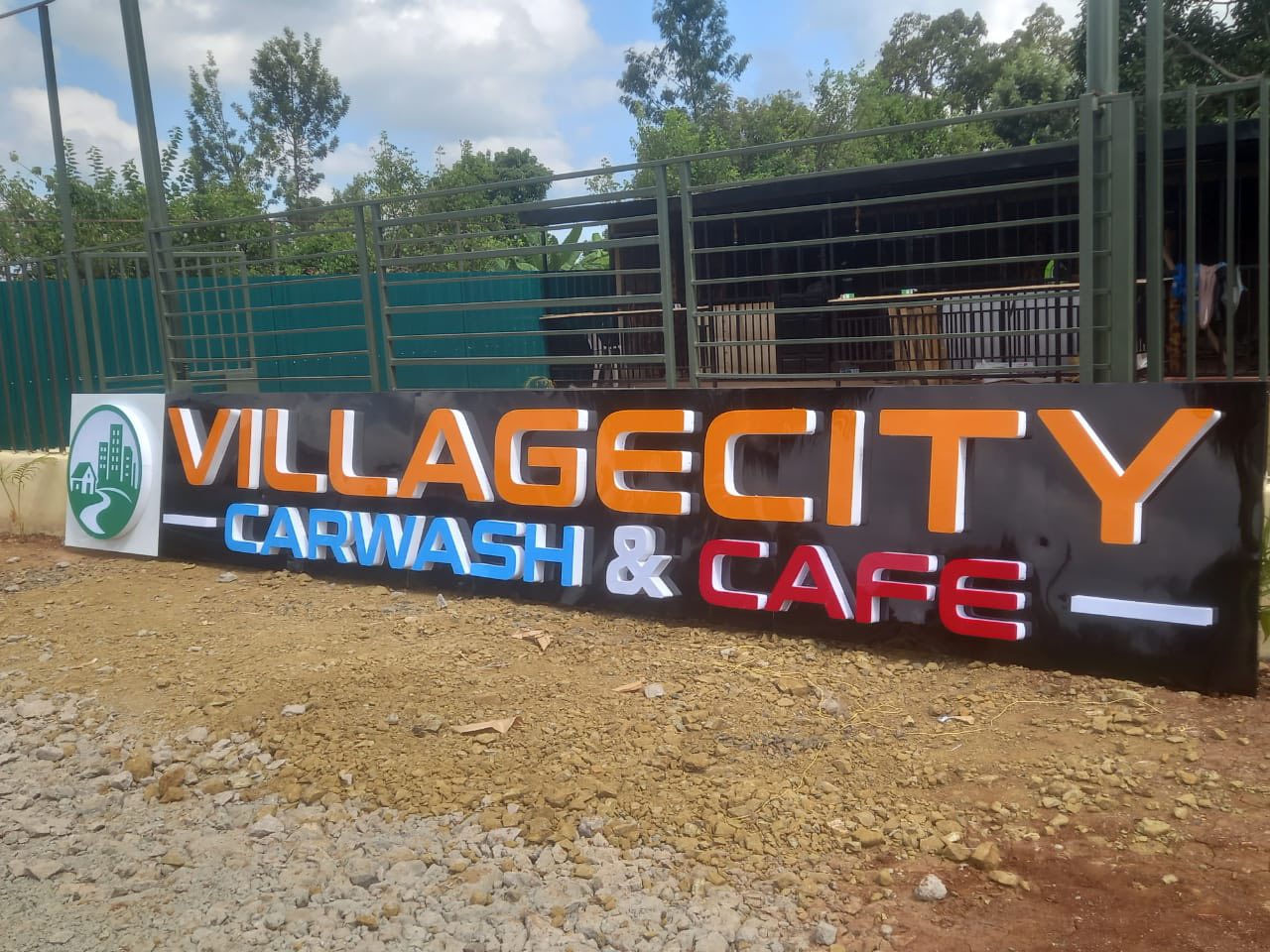 VILLAGECITY CARWASH & CAFE