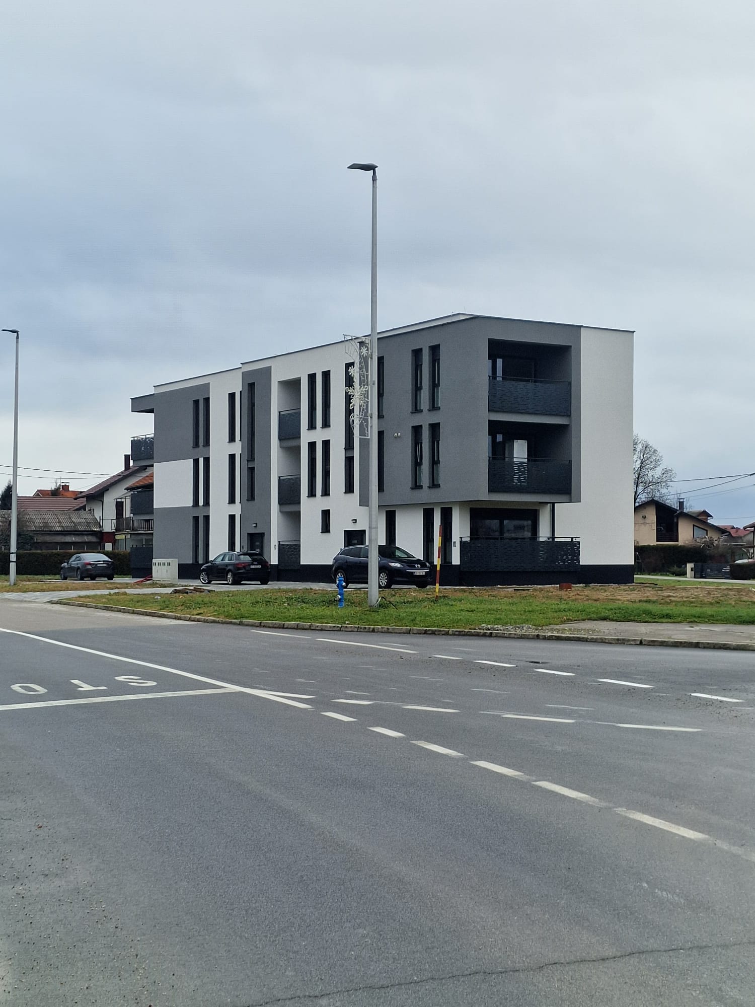 IVANIĆ GRAD - Zelenjak