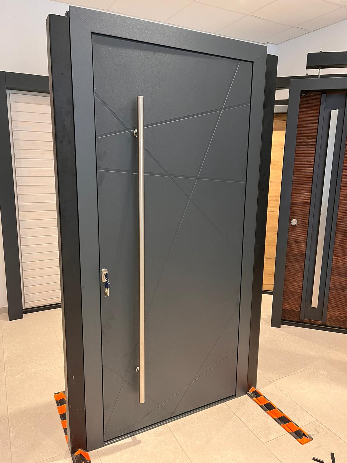 ALUMINIJSKA TERMOIZOLACIJSKA VRATA