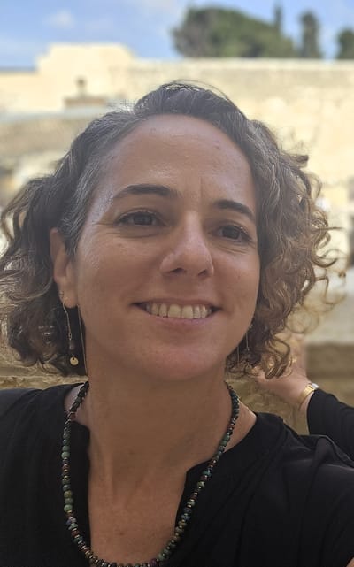 נעים מאוד... image