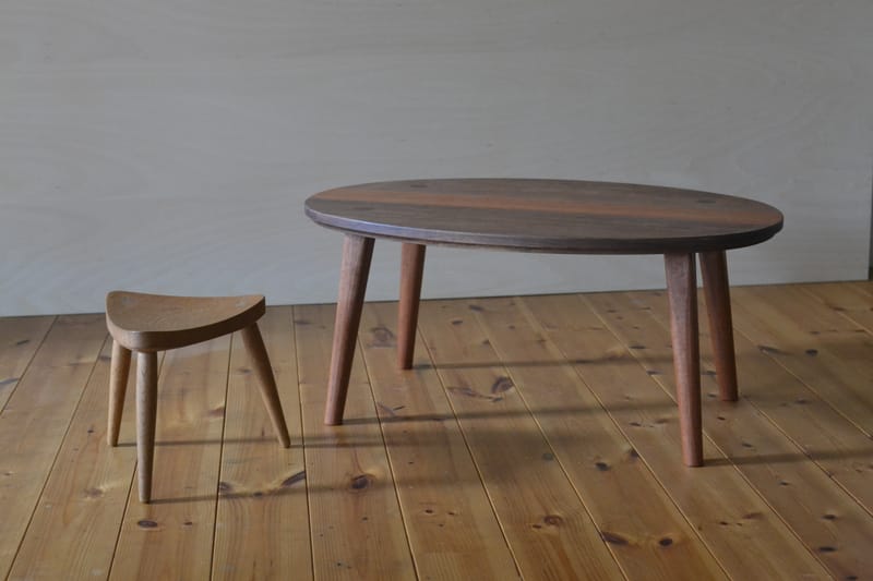 コーヒーテーブル