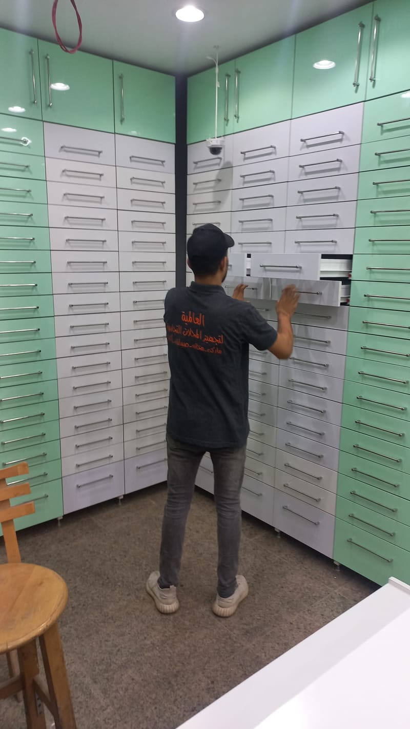 بعض الصور من اعمالنا { تجهيز صيدليات }