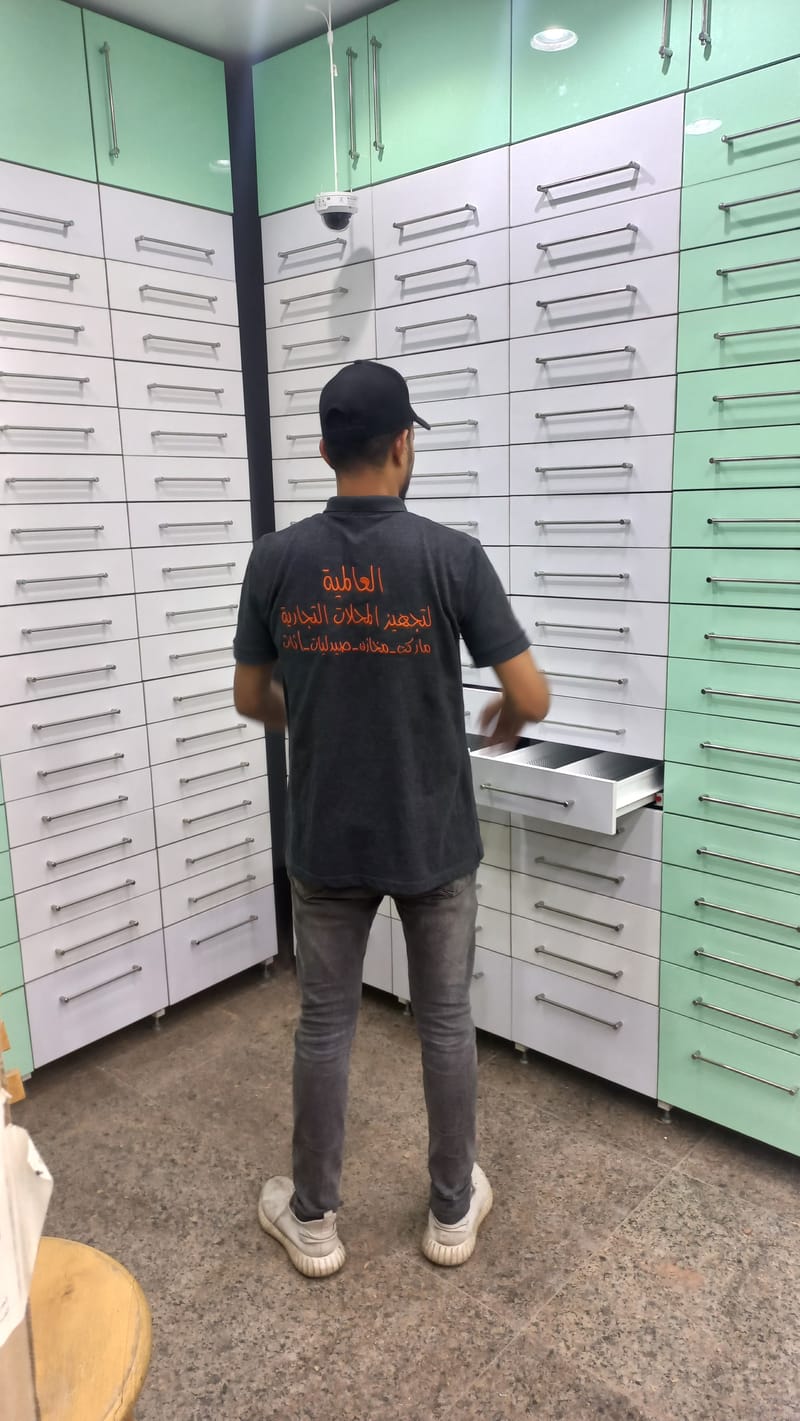 بعض الصور من اعمالنا { تجهيز صيدليات }
