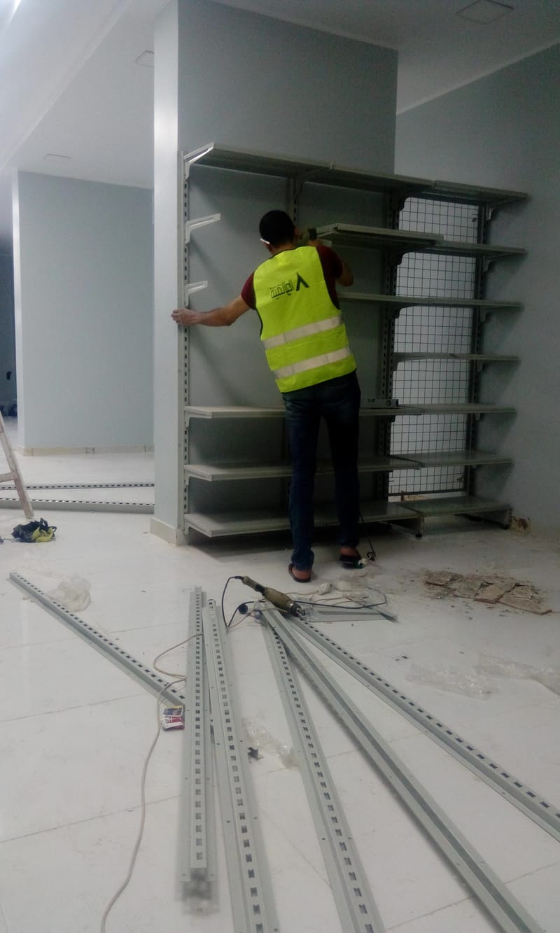 بعض الصور من اعمالنا { تجهيزات سوبر ماركت }