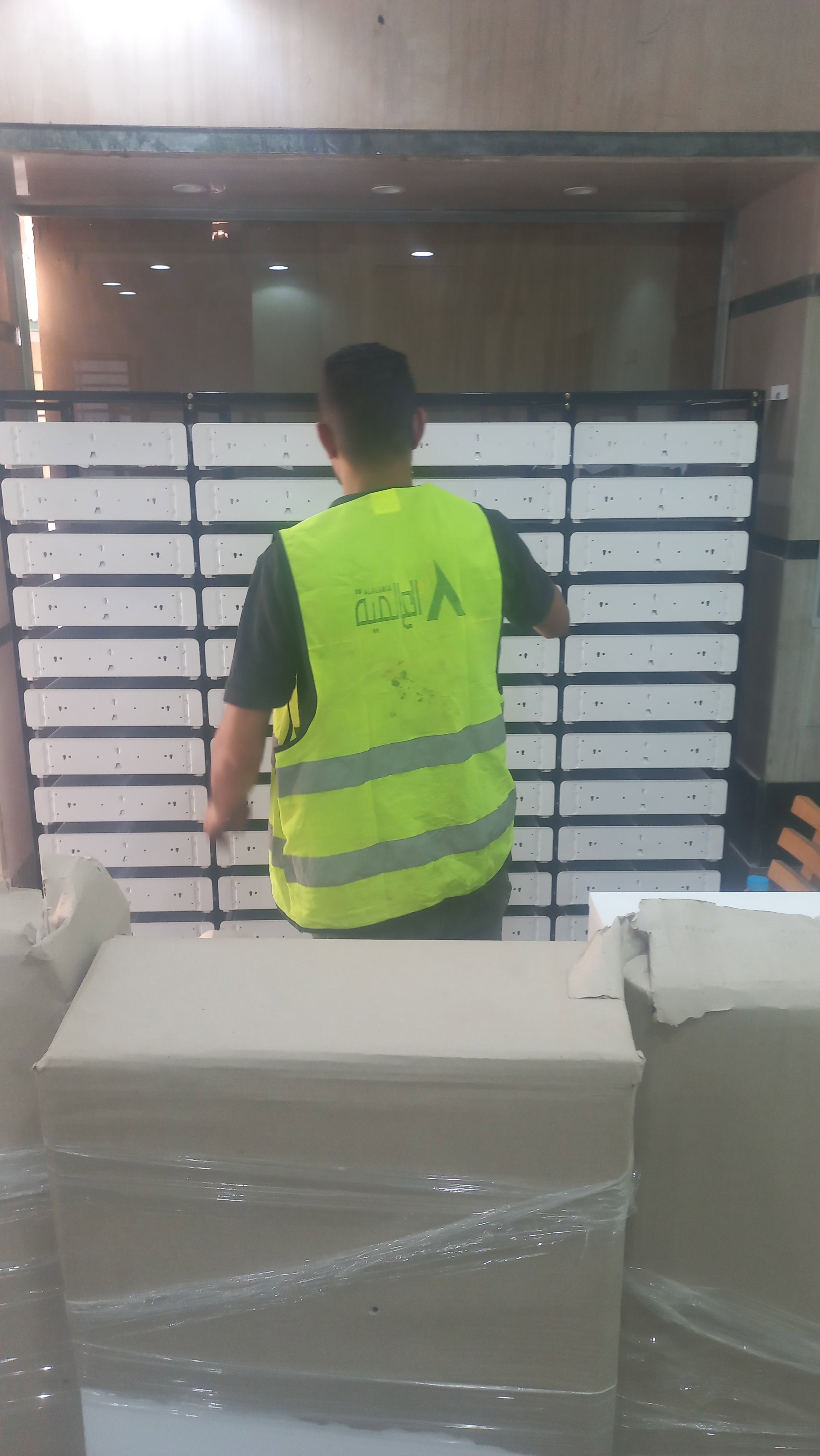 بعض الصور من اعمالنا { تجهيز صيدليات }