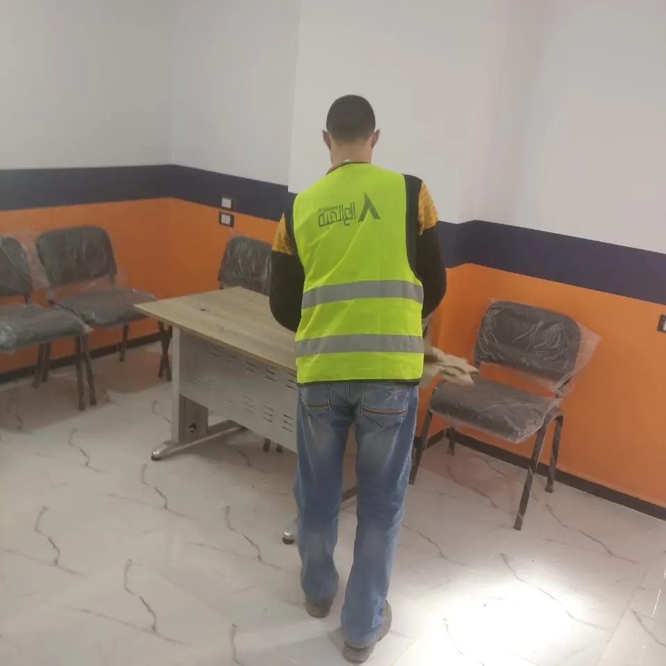 بعض الصور من اعمالنا { أثاث مكتبي }