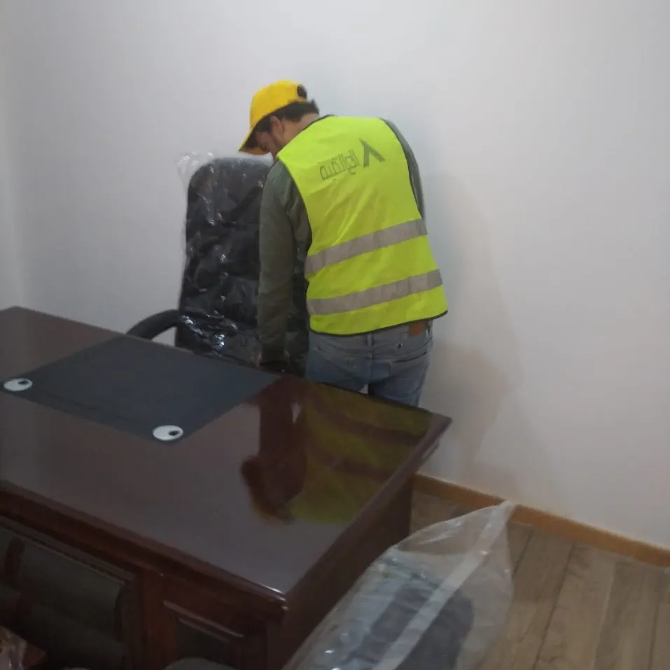 بعض الصور من اعمالنا { أثاث مكتبي }