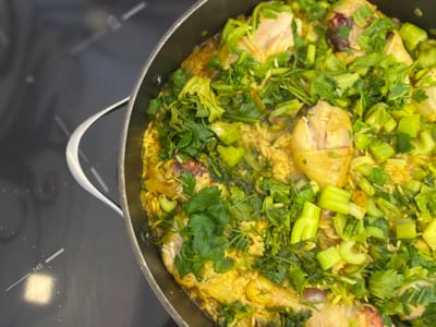 עוף עם אורז וסלרי