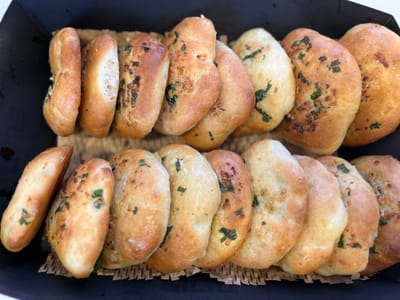 פיתות שום