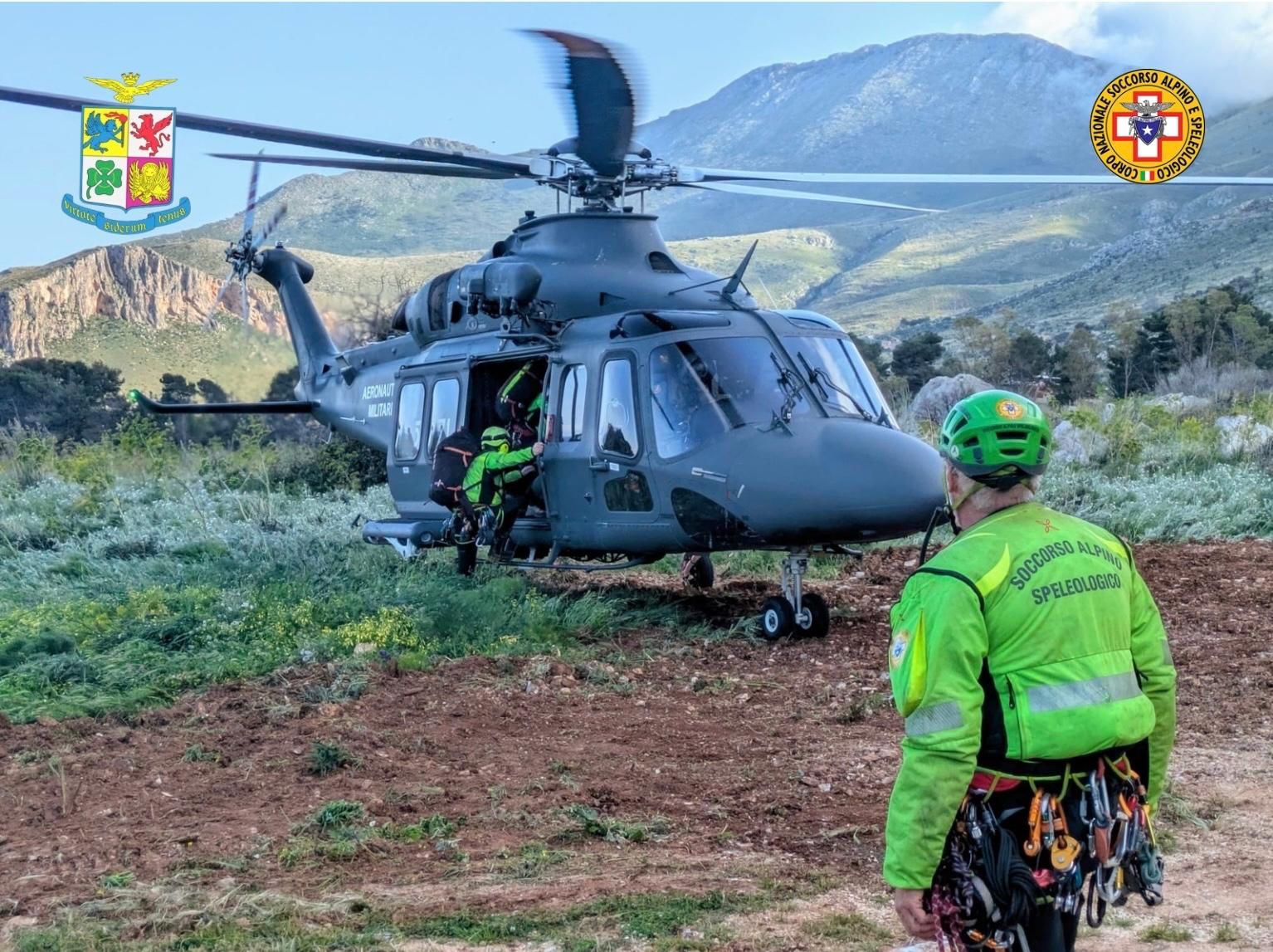 34/2026 - AERONAUTICA MILITARE, SOCCORSO AEREO: RECUPERATO ALPINISTA INFORTUNATO SUL MONTE MONACO A SAN VITO LO CAPO (TP)