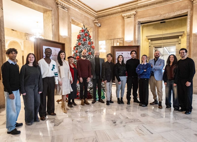 Novara DOMENICA 14 DICEMBRE 2025 alle ore 16 -  La nuova opera dedicata al pubblico dei più giovani e delle famiglie - Per la rassegna Chi ha Paura del Melodramma? "BIANCANEVE IN TOUR" Nuova commissione della Fondazione Teatro Coccia in prima esecuzione mondiale