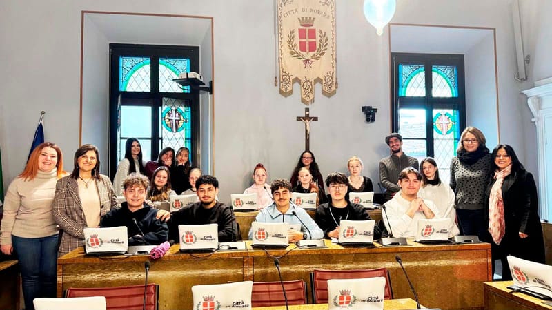 Lo scambio culturale tra Novara, Istituto Mossotti, e Dusseldorf, Gesamtschule “Rheydt Mulfort” di Monchengladbach si è concluso con la visita a Palazzo Cabrino nel pomeriggio di venerdì.