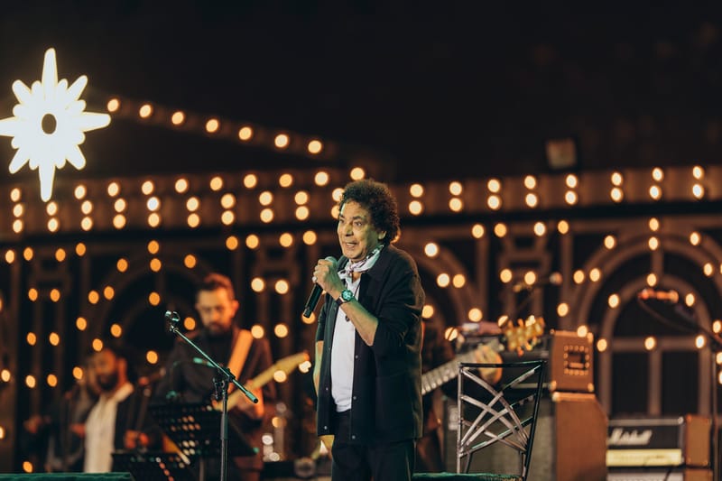 christmas dinner by the pyramids 