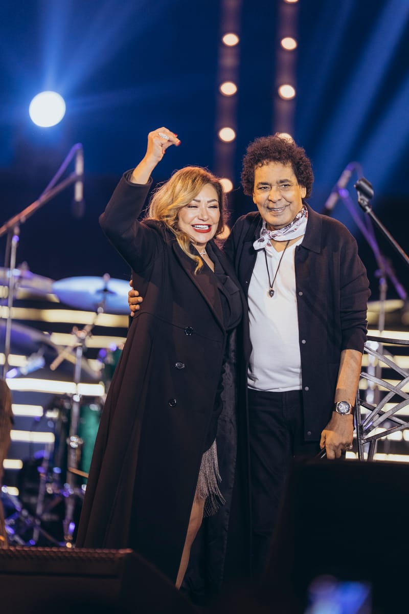 christmas dinner by the pyramids 