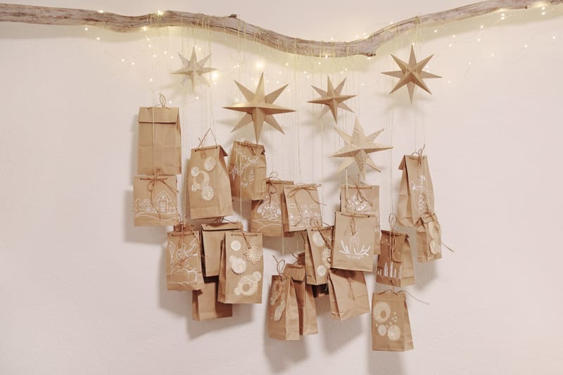 Atelier de création d'un calendrier de l'avent avec pierre naturelle et autres surprises