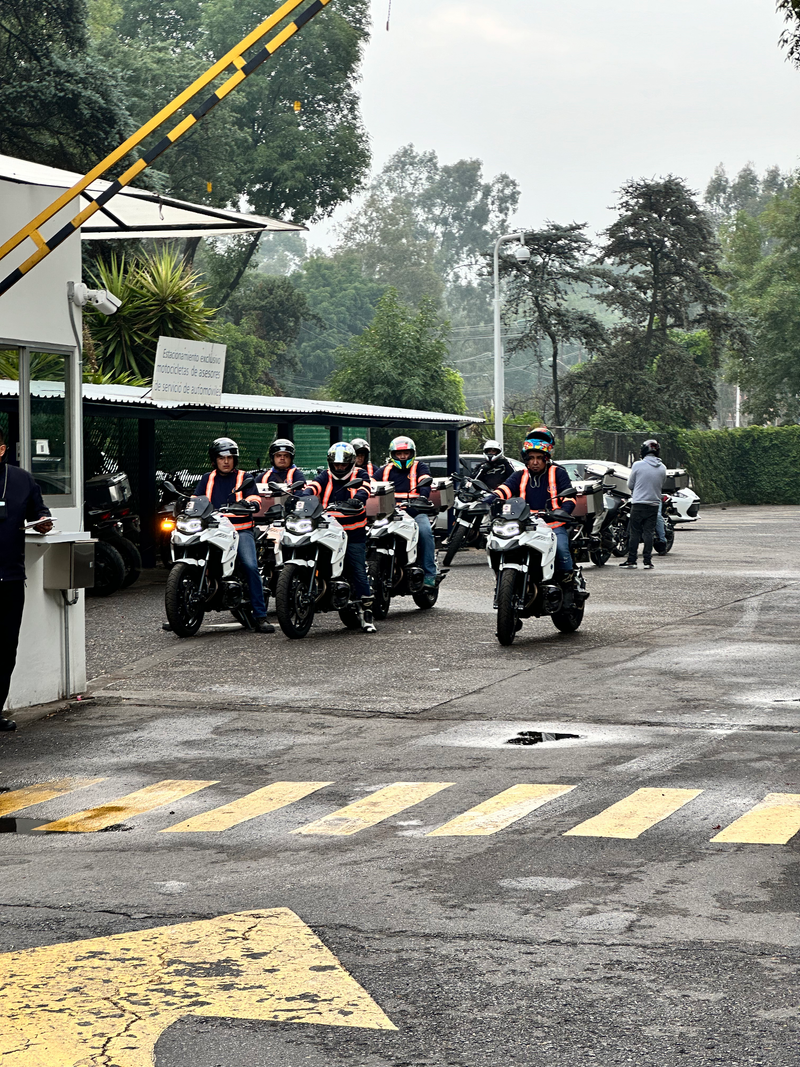 SEGURIDAD Y PUNTUALIDAD