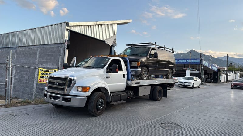 FORD F550 2012
