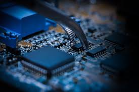 Ремонт на модули в Mercedes-Benz