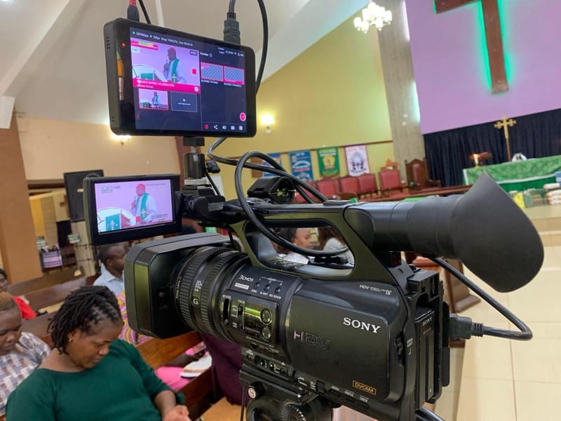 Social media live coverage