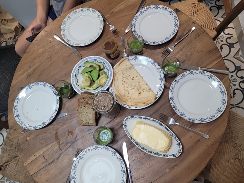 Chambre et petit dejeuner 60€ la nuit